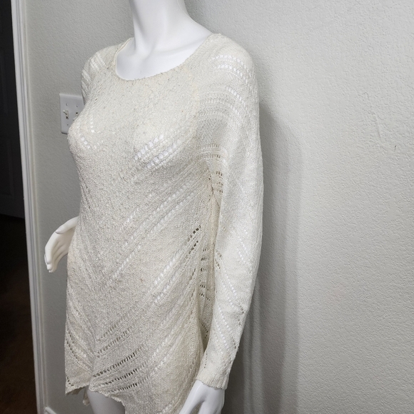 Soft Surroundings Cream Asymmetric Hem Sweater Size L - Picture 5 of 13